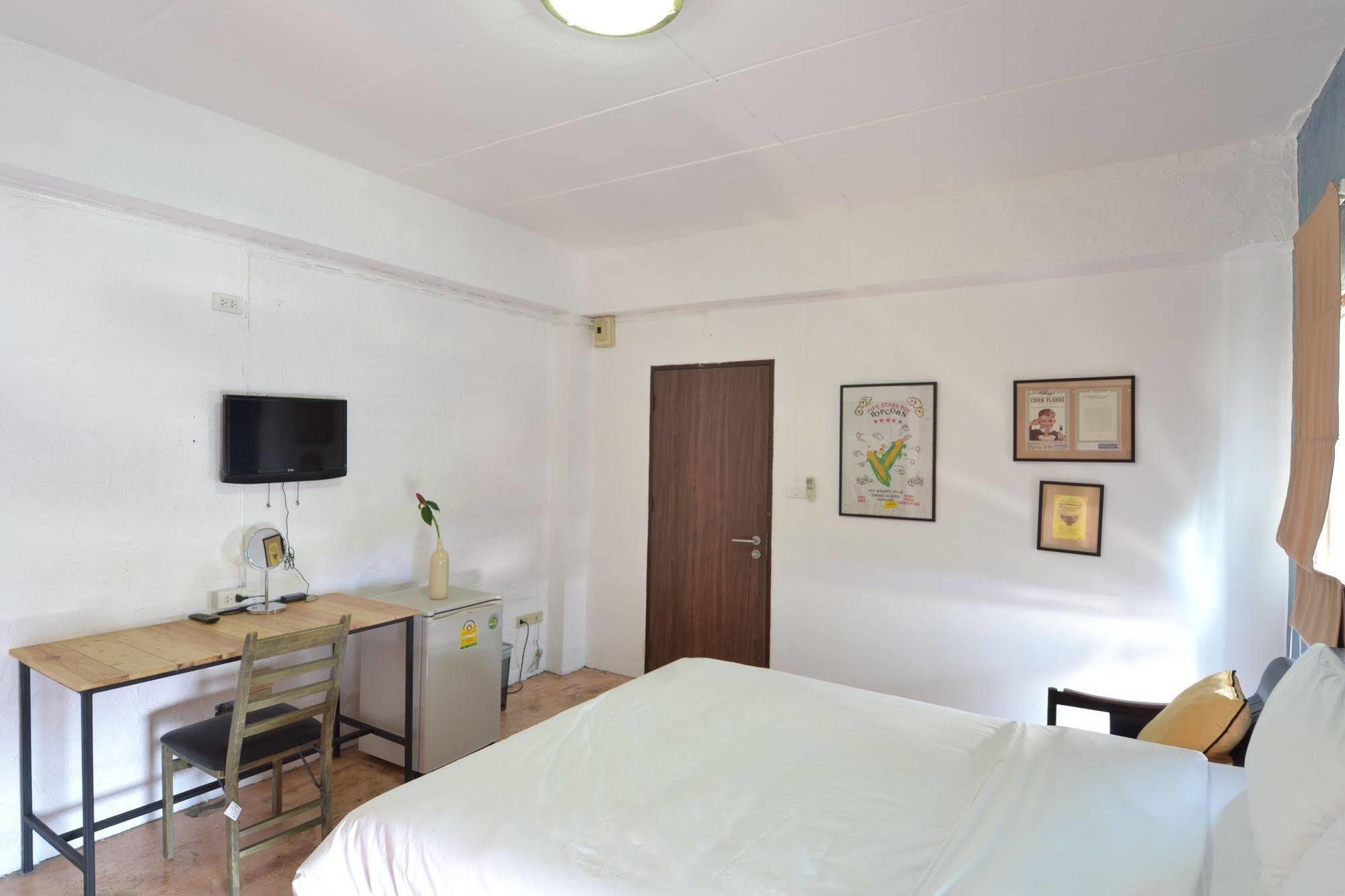 Isleep Guesthouse Chiang Mai Exterior foto